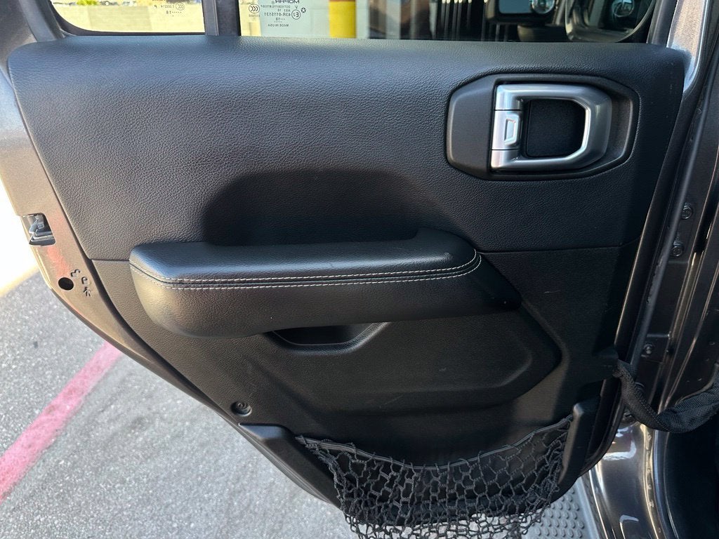 2018 Jeep Wrangler Unlimited Sahara 4x4