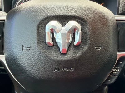 2019 RAM 1500 Big Horn/Lone Star Crew Cab 4x4 5'7" Box