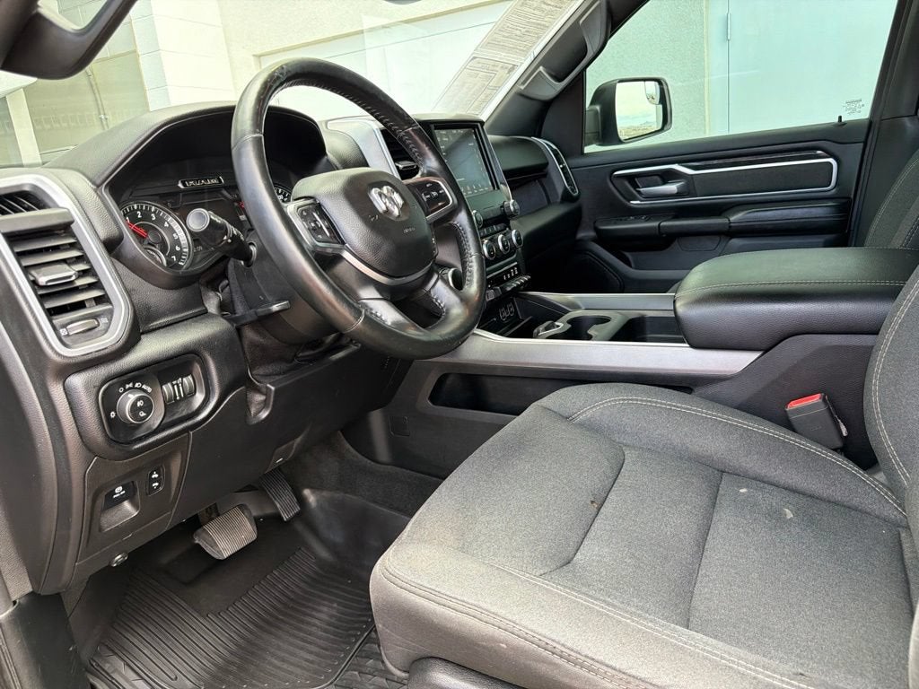 2019 RAM 1500 Big Horn/Lone Star Crew Cab 4x4 5'7" Box