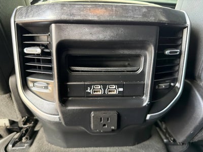 2019 RAM 1500 Big Horn/Lone Star Crew Cab 4x4 5'7" Box