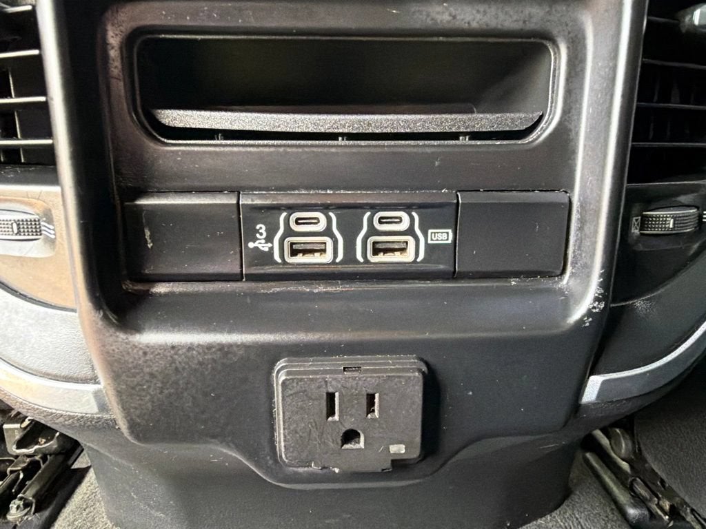 2019 RAM 1500 Big Horn/Lone Star Crew Cab 4x4 5'7" Box