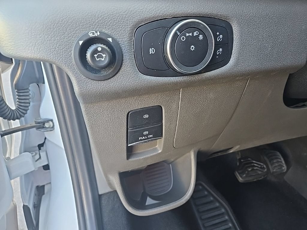 2023 Ford Transit Passenger Wagon XL