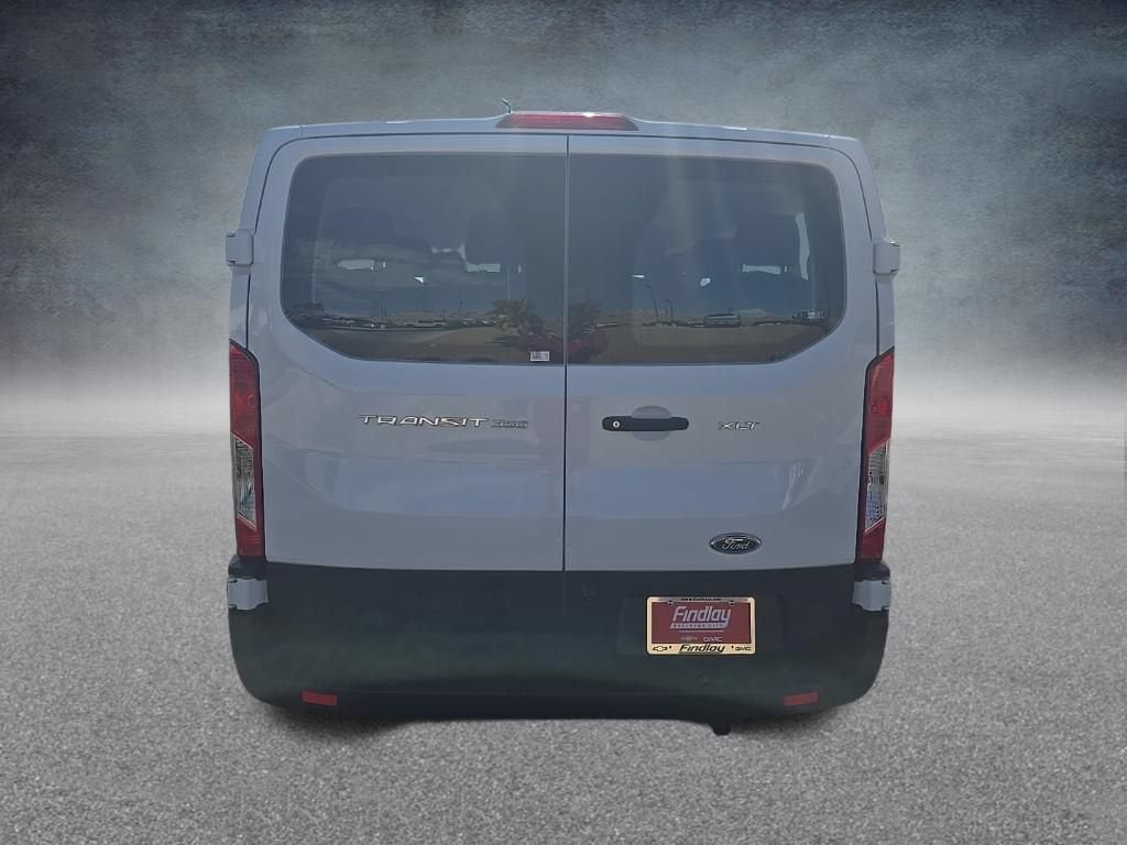 2023 Ford Transit Passenger Wagon XL
