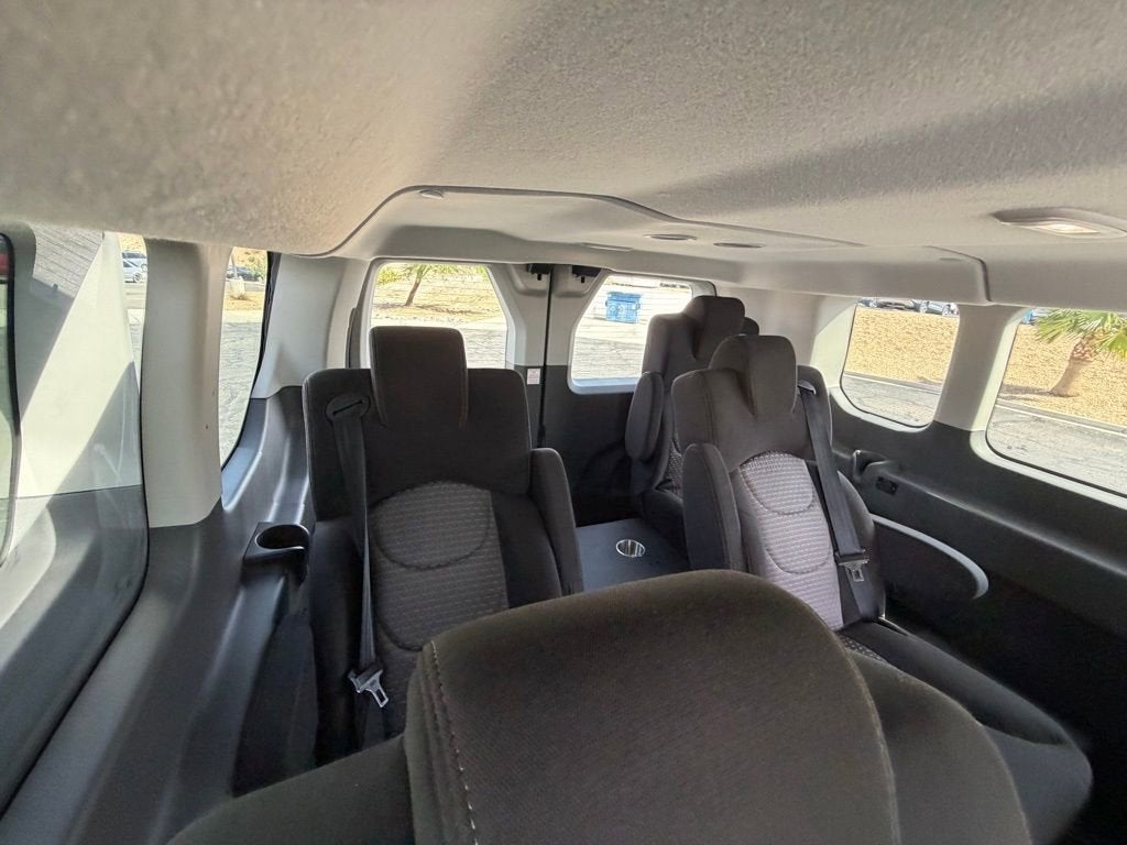 2024 Ford Transit Passenger Wagon XL