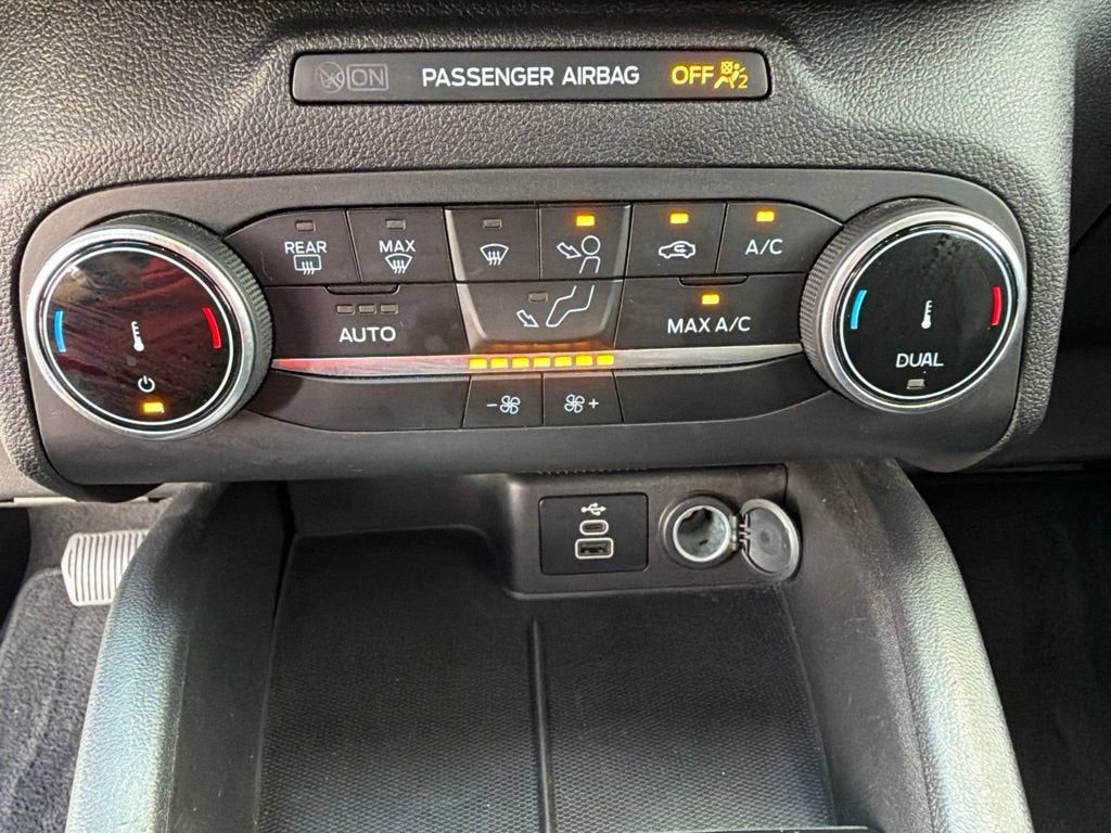 2025 Ford Escape ST-Line
