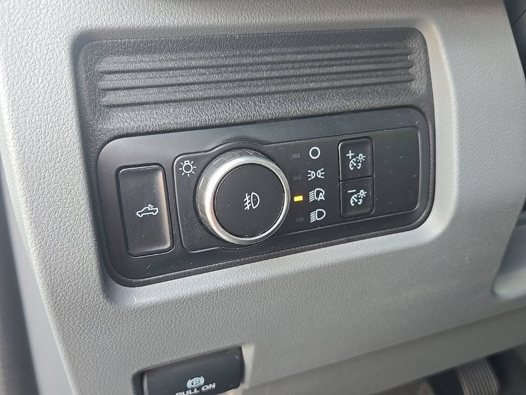 2025 Ford Super Duty F-250 SRW XL