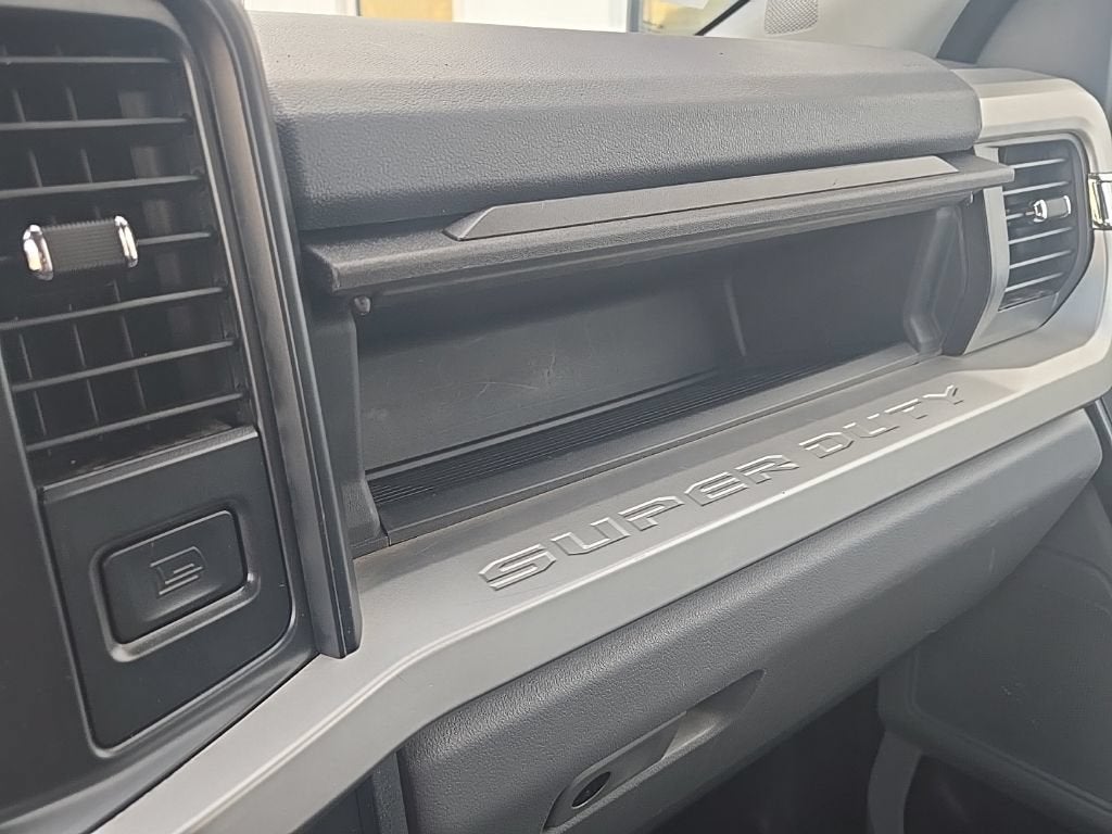 2025 Ford Super Duty F-250 SRW XL