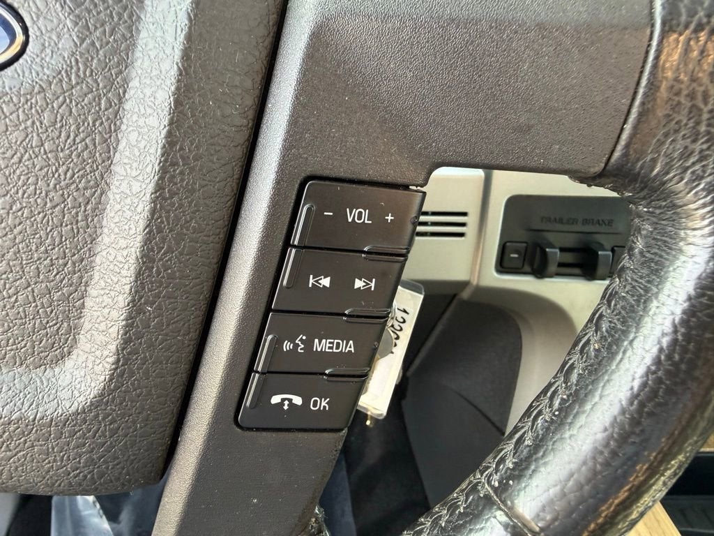2011 Ford F-150 LARIAT
