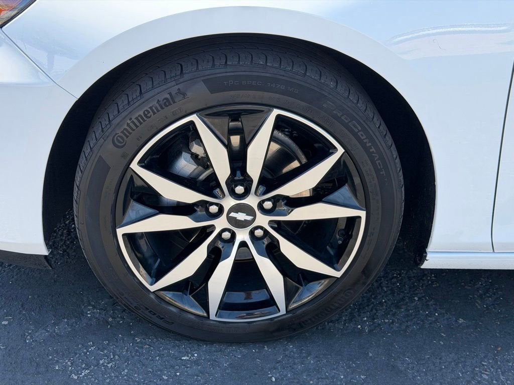 2017 Chevrolet Malibu LT