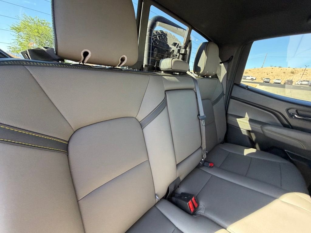 2025 Chevrolet Colorado ZR2