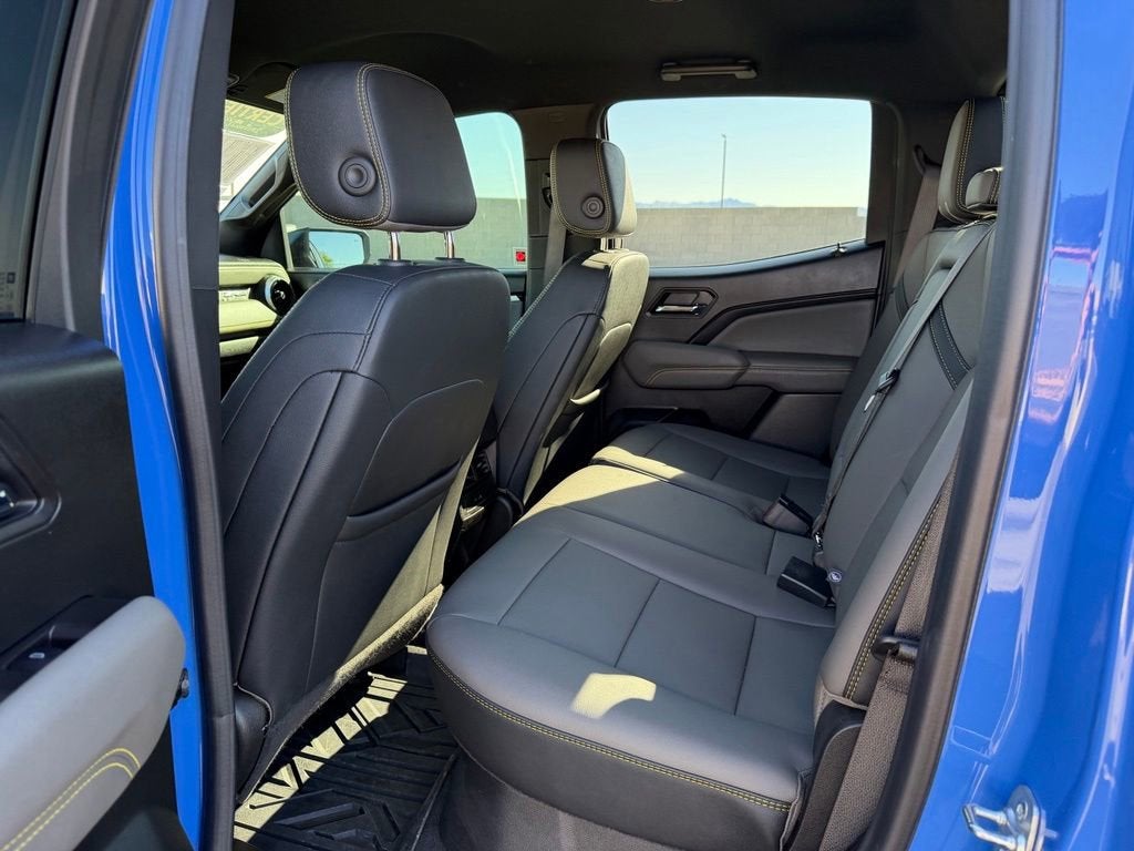 2025 Chevrolet Colorado ZR2