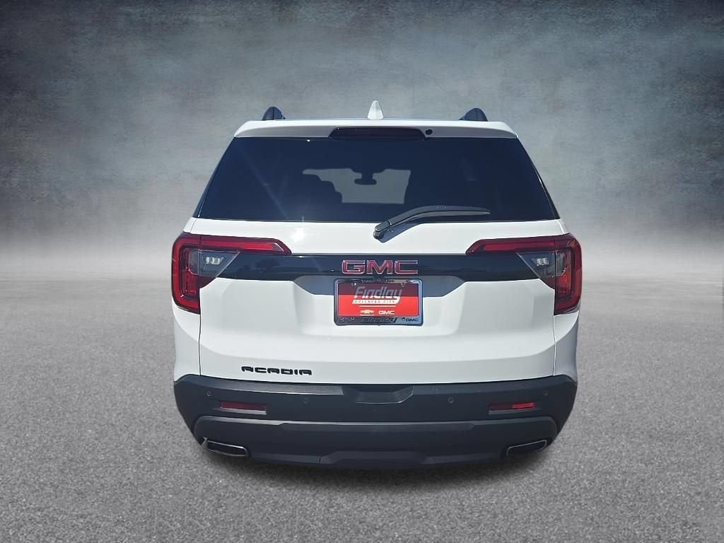 2022 GMC Acadia SLE