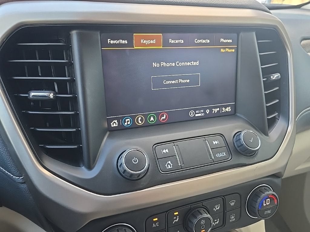 2023 GMC Acadia Denali