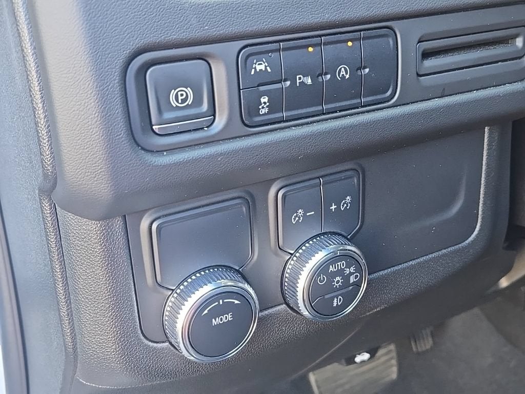 2024 GMC Yukon SLE