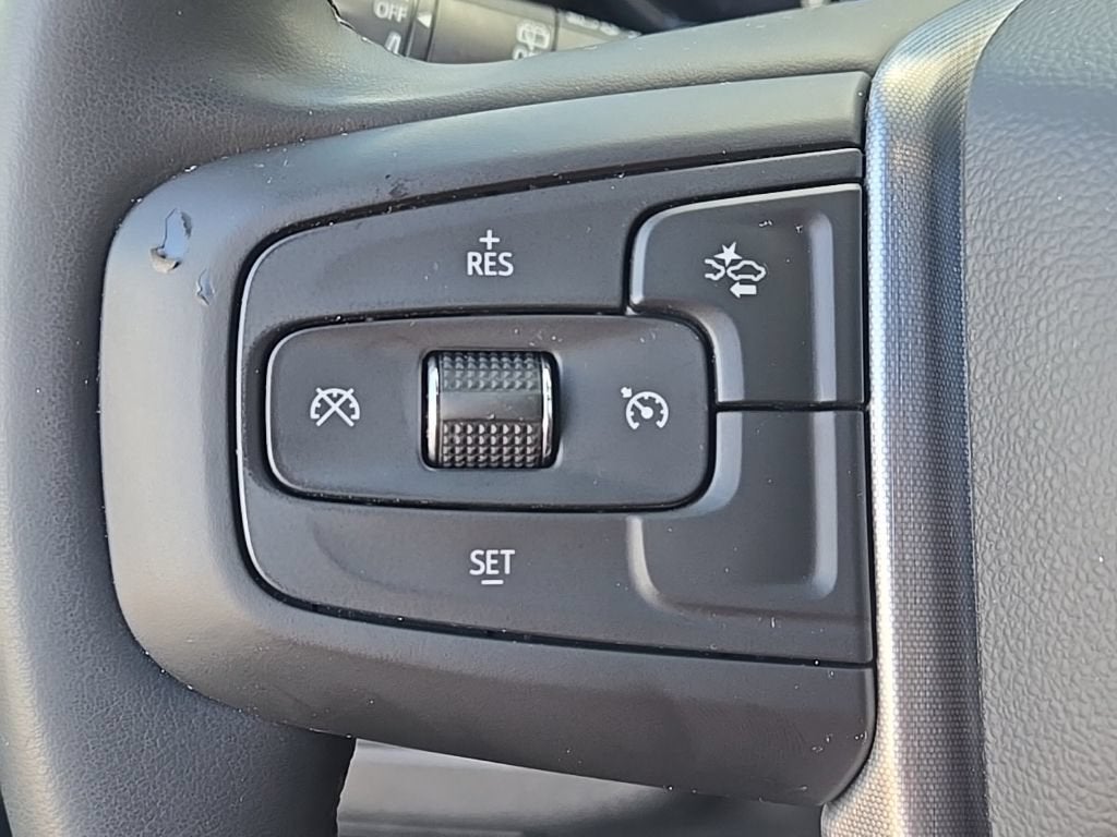 2024 GMC Yukon SLE