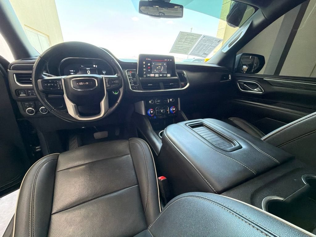 2022 GMC Yukon XL SLT