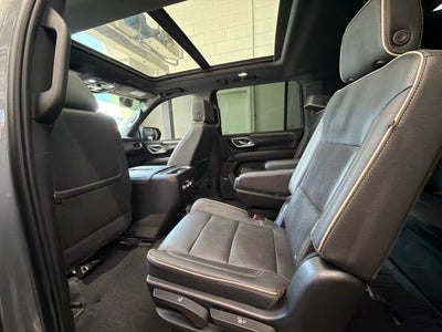 2022 GMC Yukon XL SLT