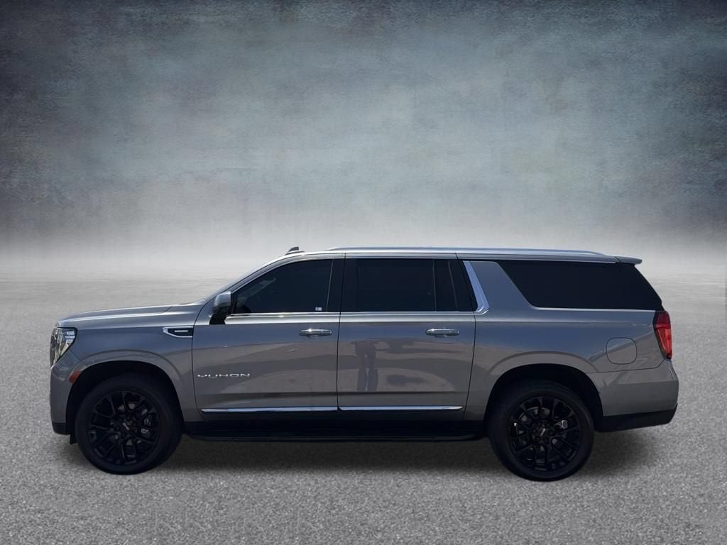 2022 GMC Yukon XL SLT