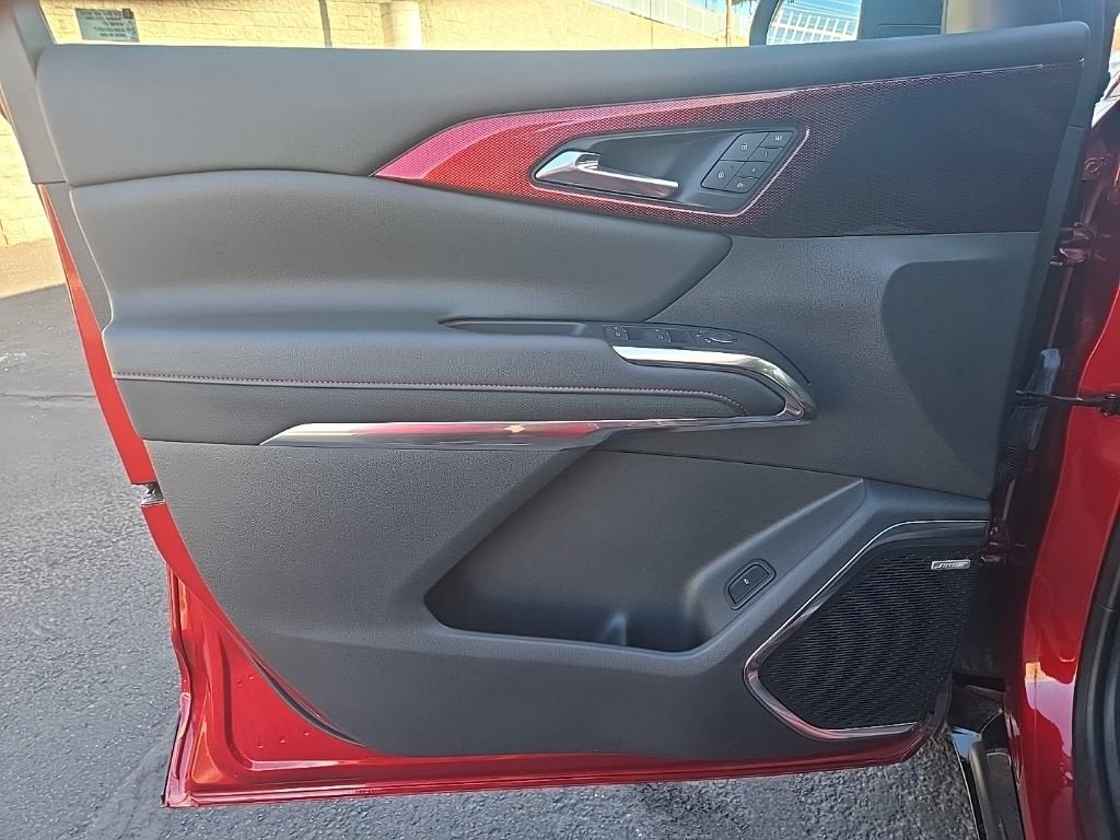 2025 Chevrolet Traverse RS