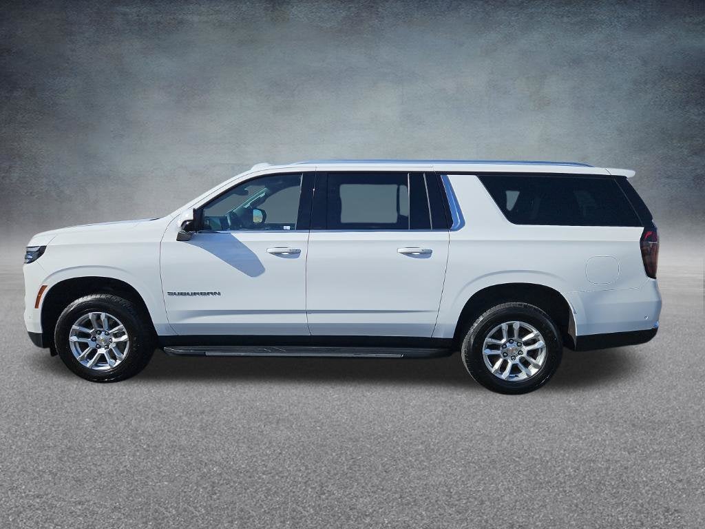 2025 Chevrolet Suburban LT