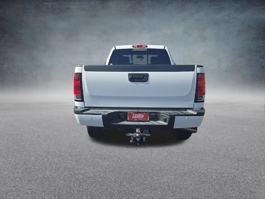 2011 GMC Sierra 2500 HD Denali