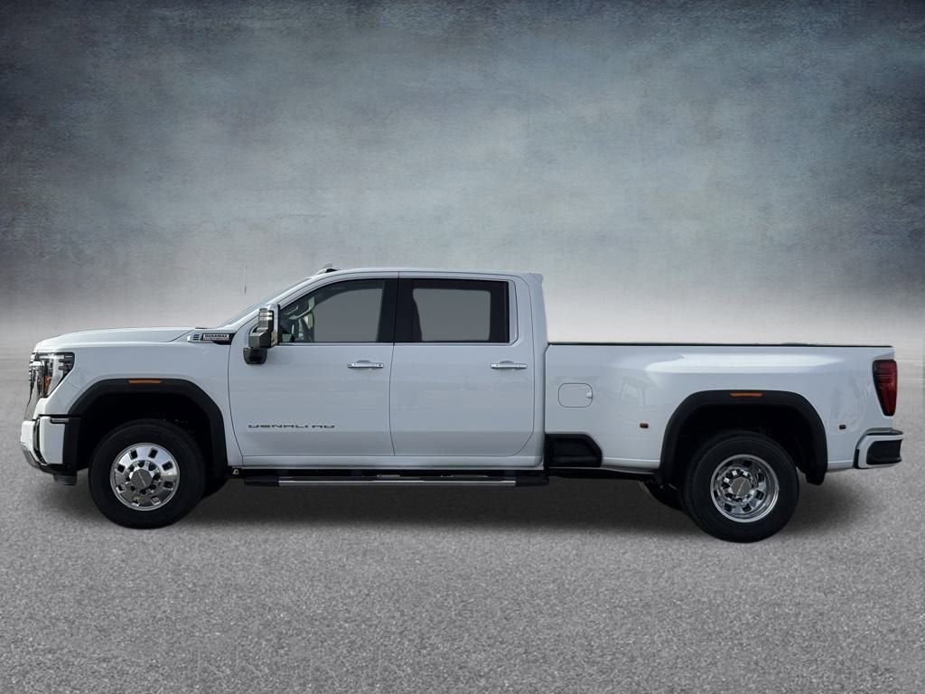 2026 GMC Sierra 3500 HD Denali DRW