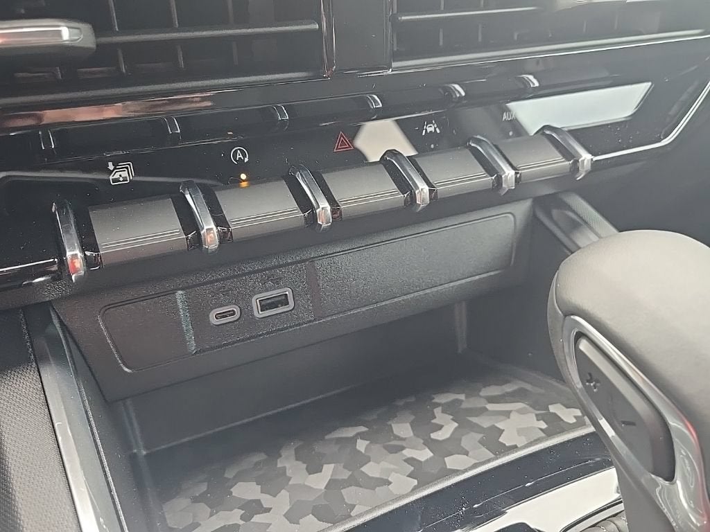 2026 GMC Canyon Elevation - Photo 20