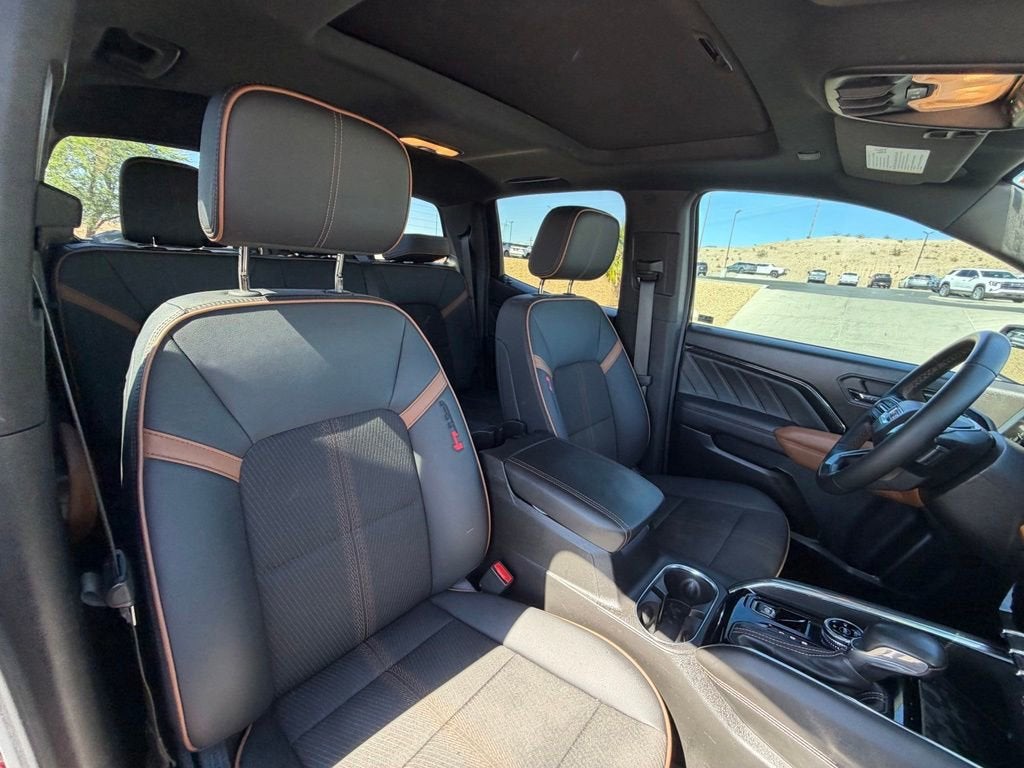 2024 GMC Canyon AT4