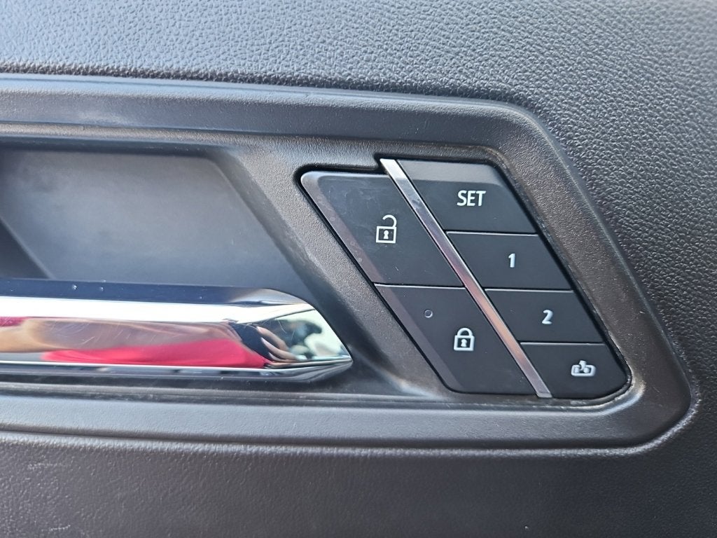 2023 GMC Canyon 4WD AT4X