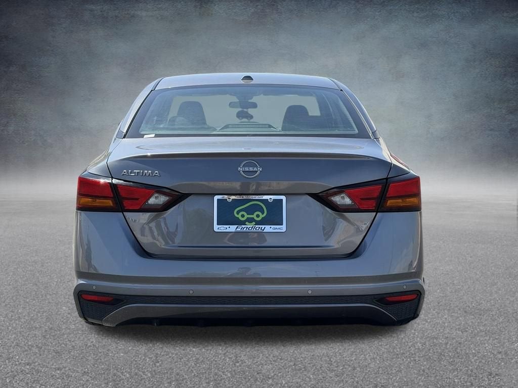 2025 Nissan Altima SV FWD