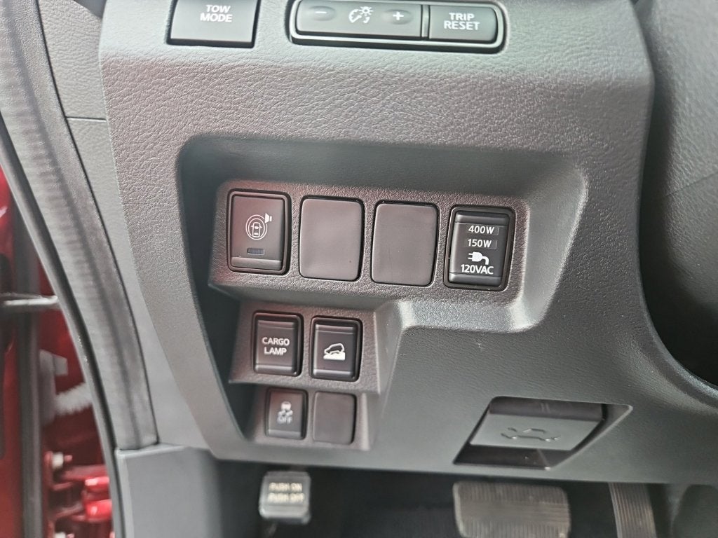 2023 Nissan Frontier SV