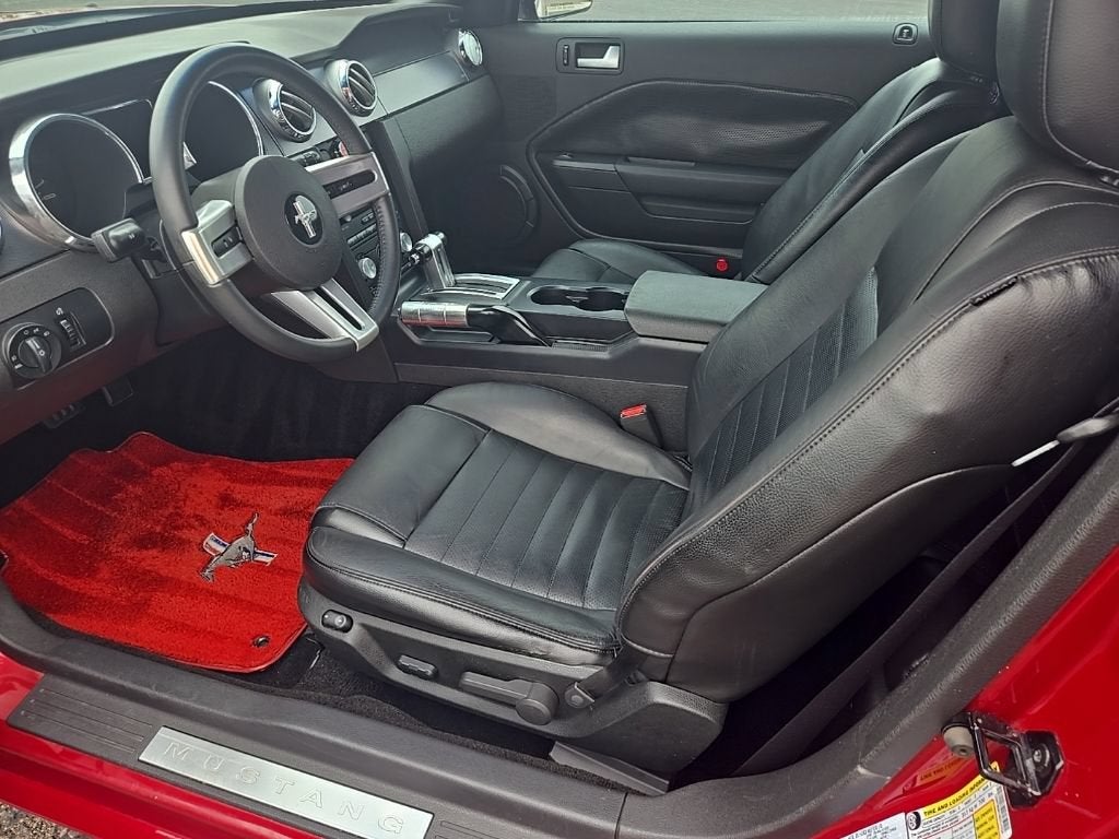 2006 Ford Mustang GT Deluxe