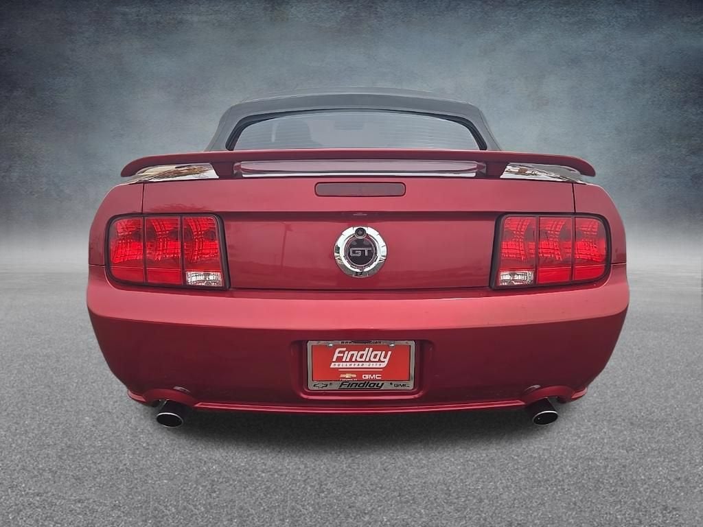 2006 Ford Mustang GT Deluxe