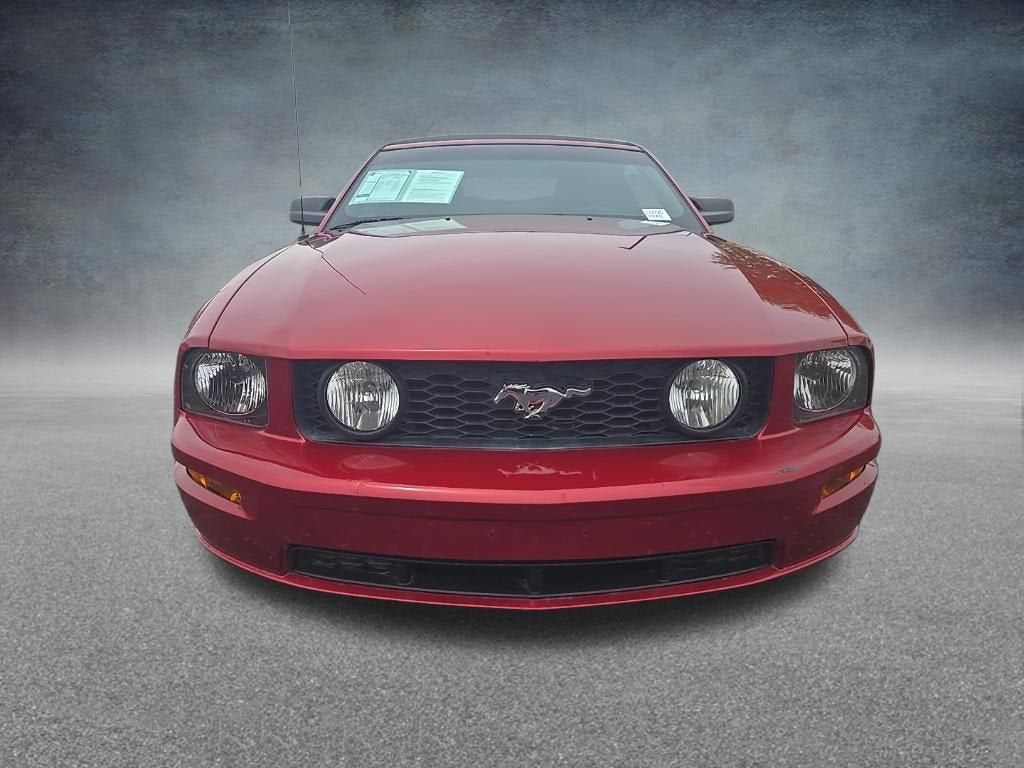 2006 Ford Mustang GT Deluxe