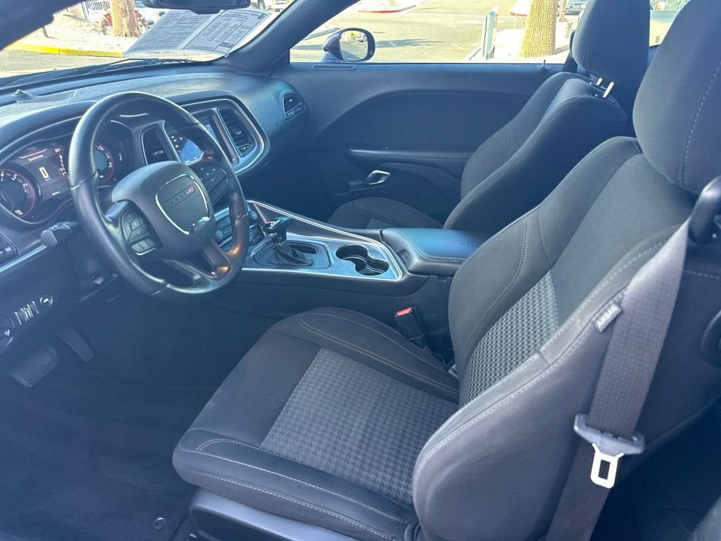 2020 Dodge Challenger SXT