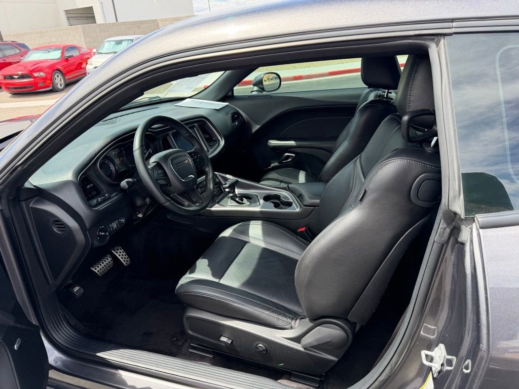 2018 Dodge Challenger SXT Plus