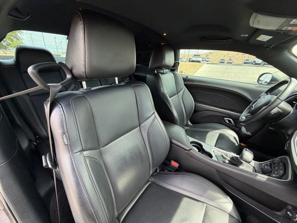 2018 Dodge Challenger SXT Plus
