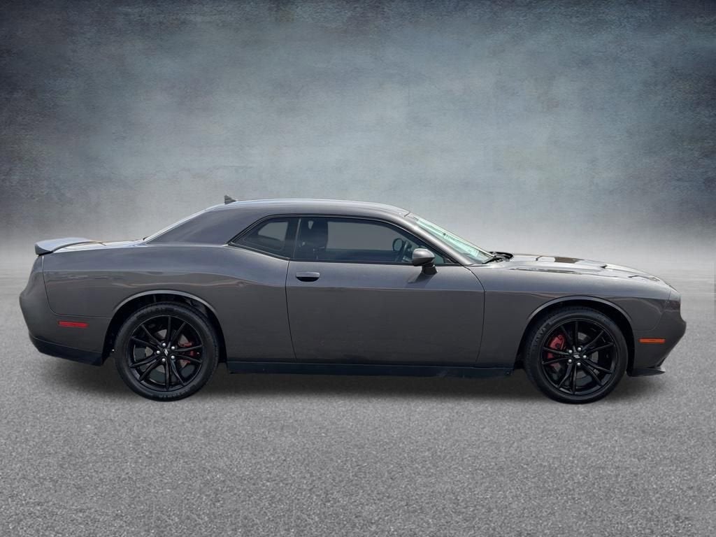2018 Dodge Challenger SXT Plus