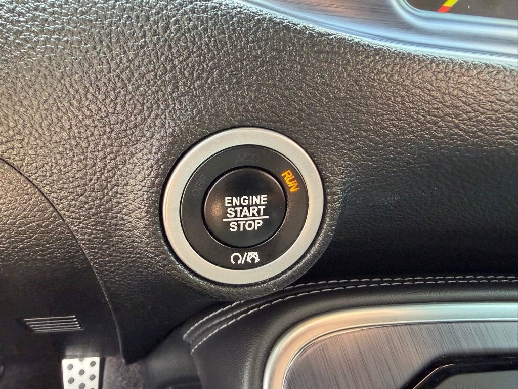 2018 Dodge Challenger SXT Plus