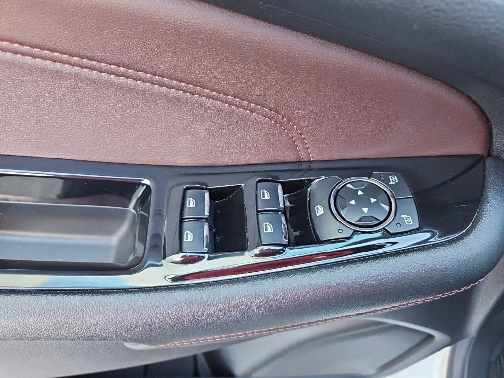 2020 Ford Edge Titanium