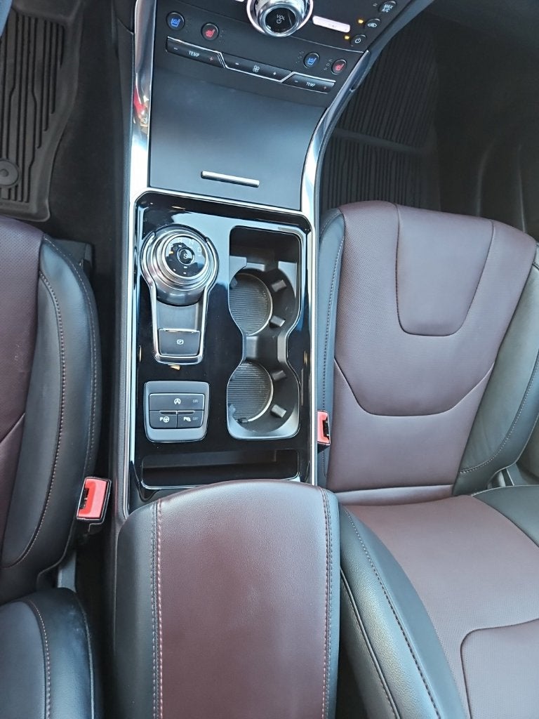 2020 Ford Edge Titanium