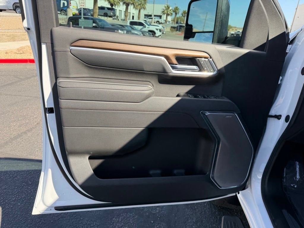 2025 Chevrolet Silverado 2500 HD High Country