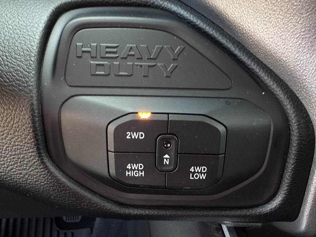 2025 RAM 2500 Big Horn Crew Cab 4x4 6'4" Box