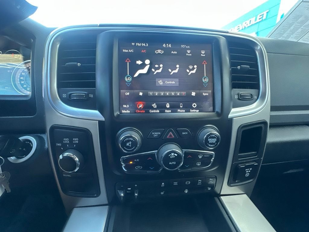 2018 RAM 2500 Big Horn Crew Cab 4x4 6'4" Box