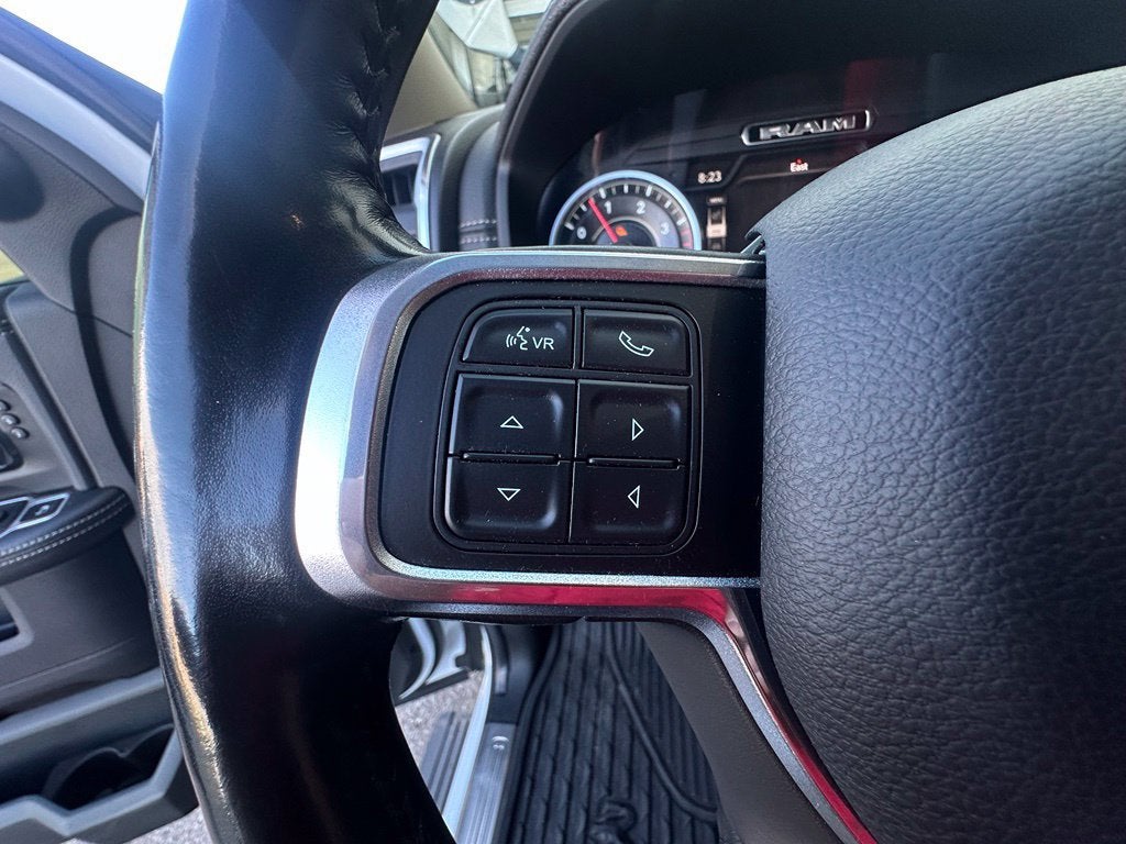 2020 RAM 2500 Laramie Crew Cab 4x4 6'4" Box