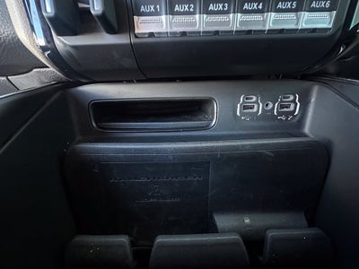 2020 RAM 2500 Laramie Crew Cab 4x4 6'4" Box