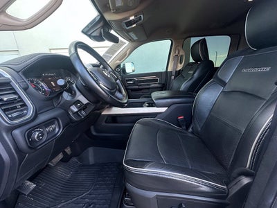 2020 RAM 2500 Laramie Crew Cab 4x4 6'4" Box