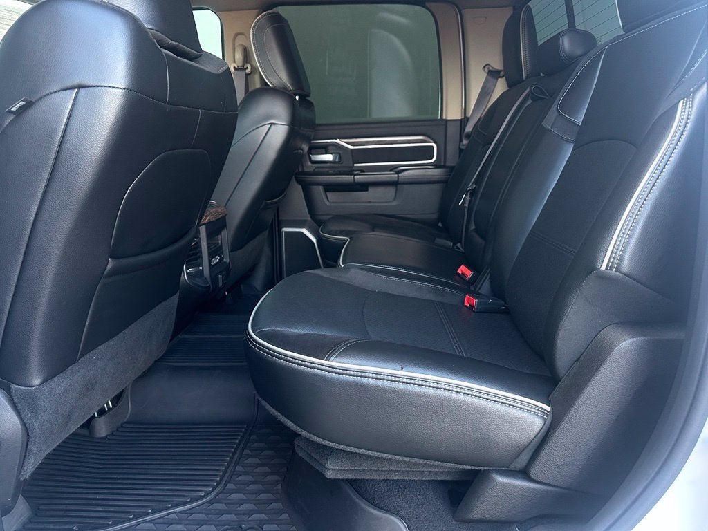 2020 RAM 2500 Laramie Crew Cab 4x4 6'4" Box