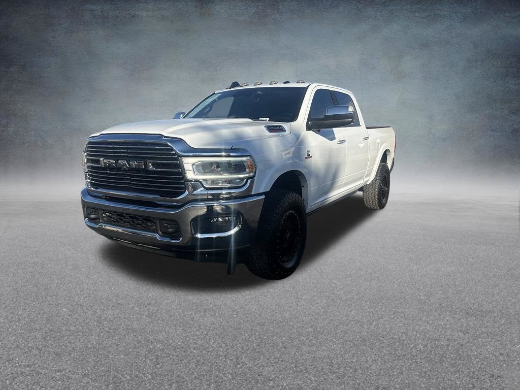2020 RAM 2500 Laramie Crew Cab 4x4 6'4" Box