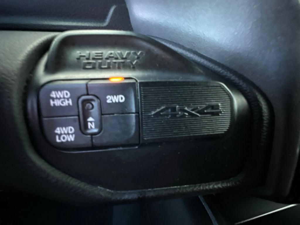2020 RAM 2500 Laramie Crew Cab 4X4 6'4" Box